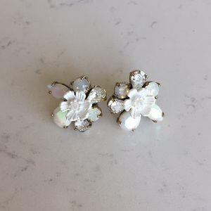 White crystal cluster studs